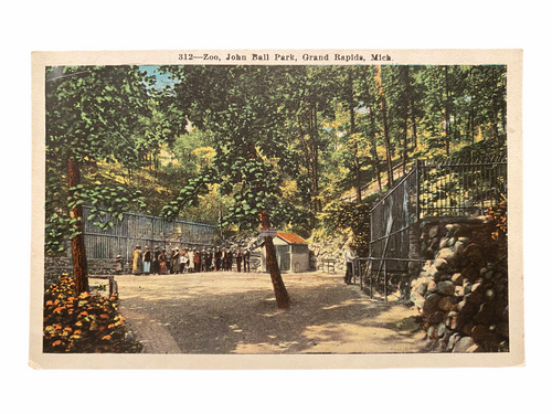 Zoo, John Ball Park, Grand Rapids Michigan. Unused Postcard Circa 1915-1930