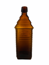 Load image into Gallery viewer, St. Drake’s Plantation Bitters - Sparkling Amber