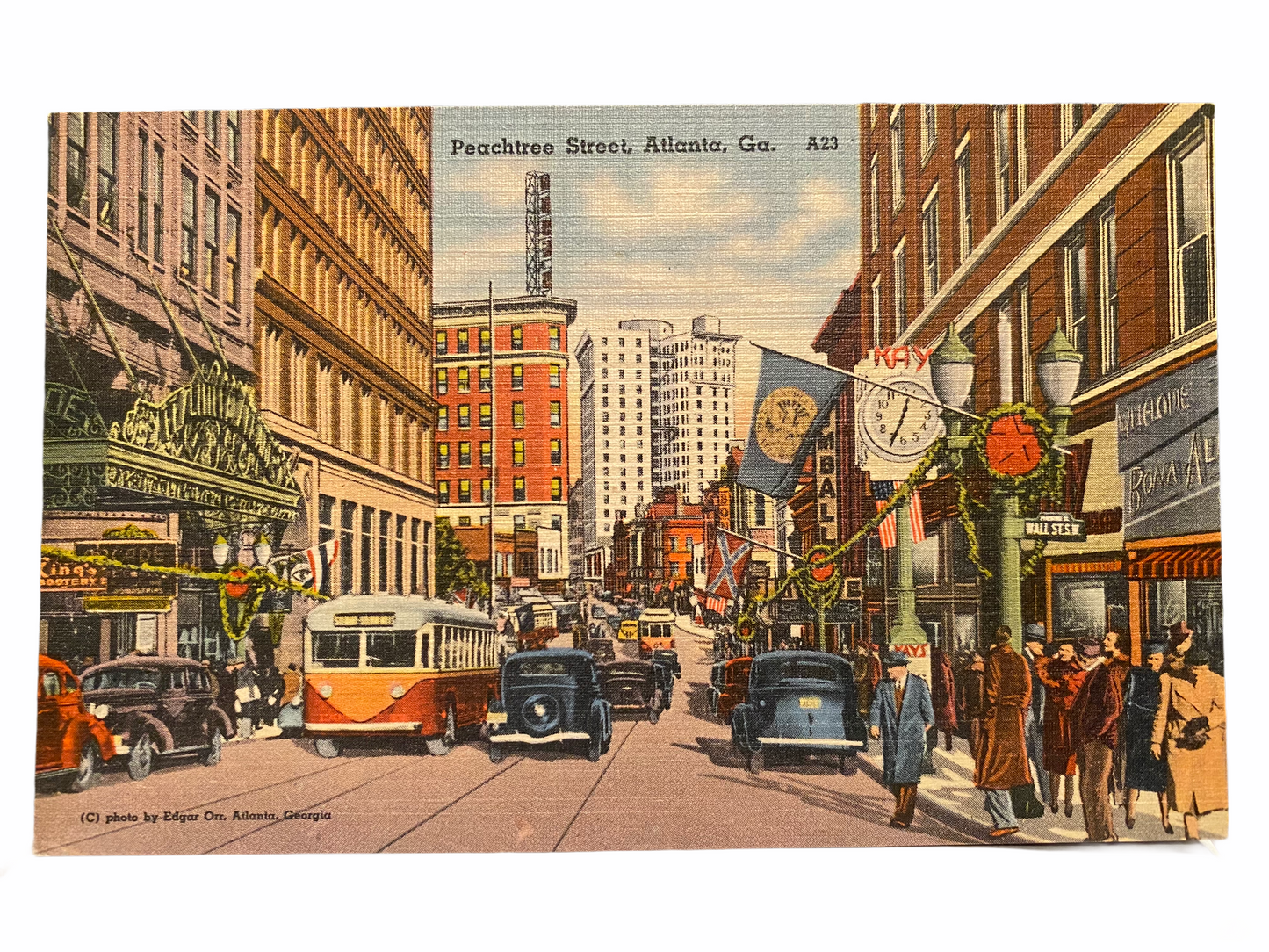 Peachtree Street in Atlanta Georgia. Unused Linen Postcard Circa 1930-1944